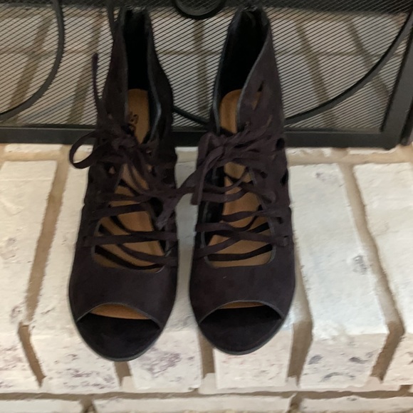 Booties/sandals - Picture 2 of 5